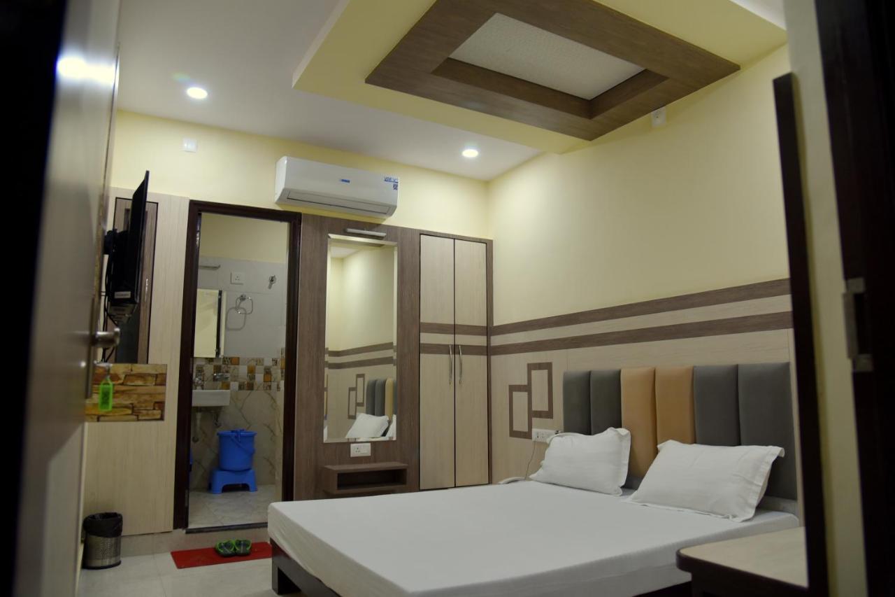 Hotel Shri Gourav Bikaner Bagian luar foto