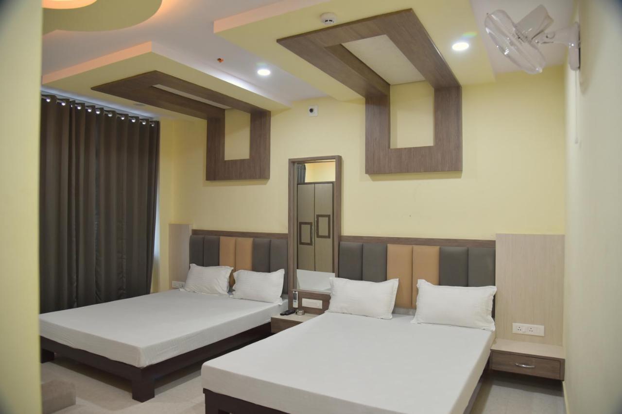 Hotel Shri Gourav Bikaner Bagian luar foto