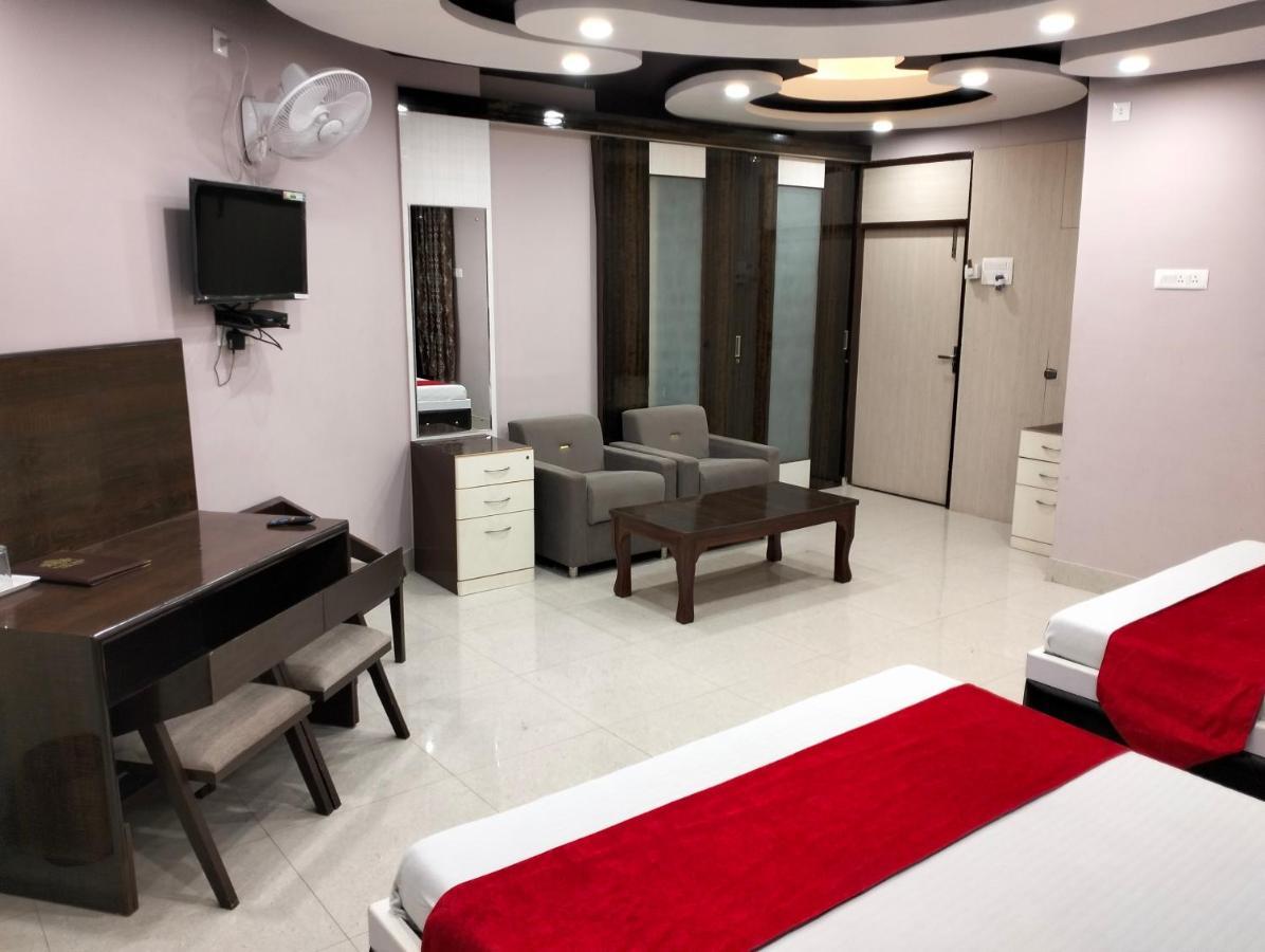 Hotel Shri Gourav Bikaner Bagian luar foto