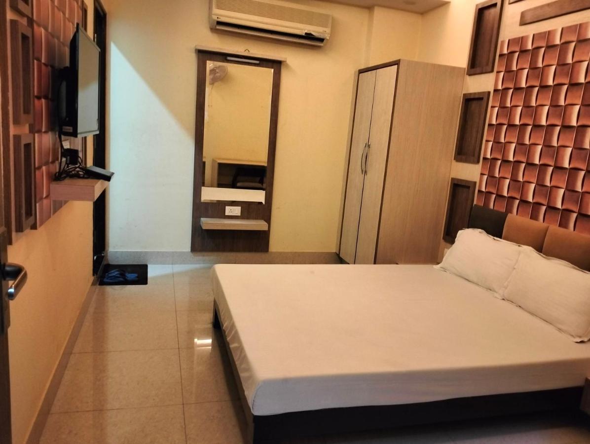 Hotel Shri Gourav Bikaner Bagian luar foto